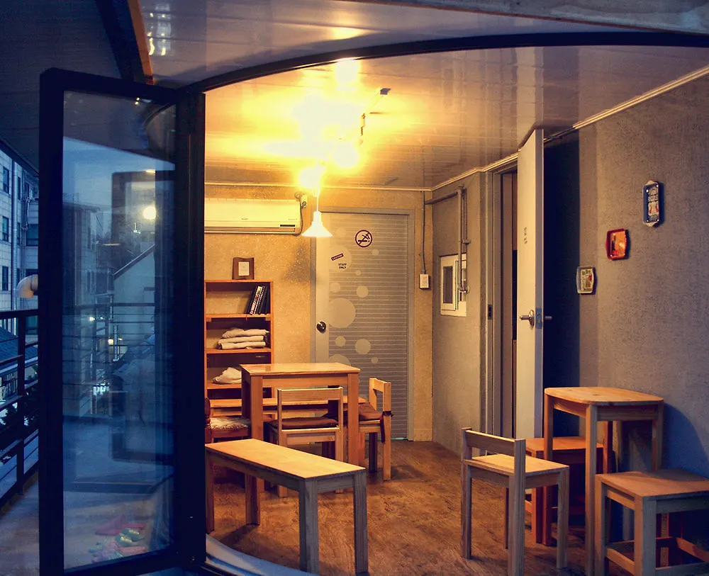 Br. Guesthouse Hongdae Seoul