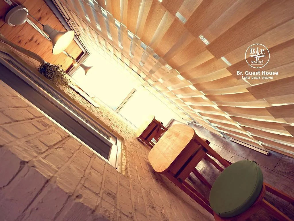Πανσιόν Br. Guesthouse Hongdae Σεούλ